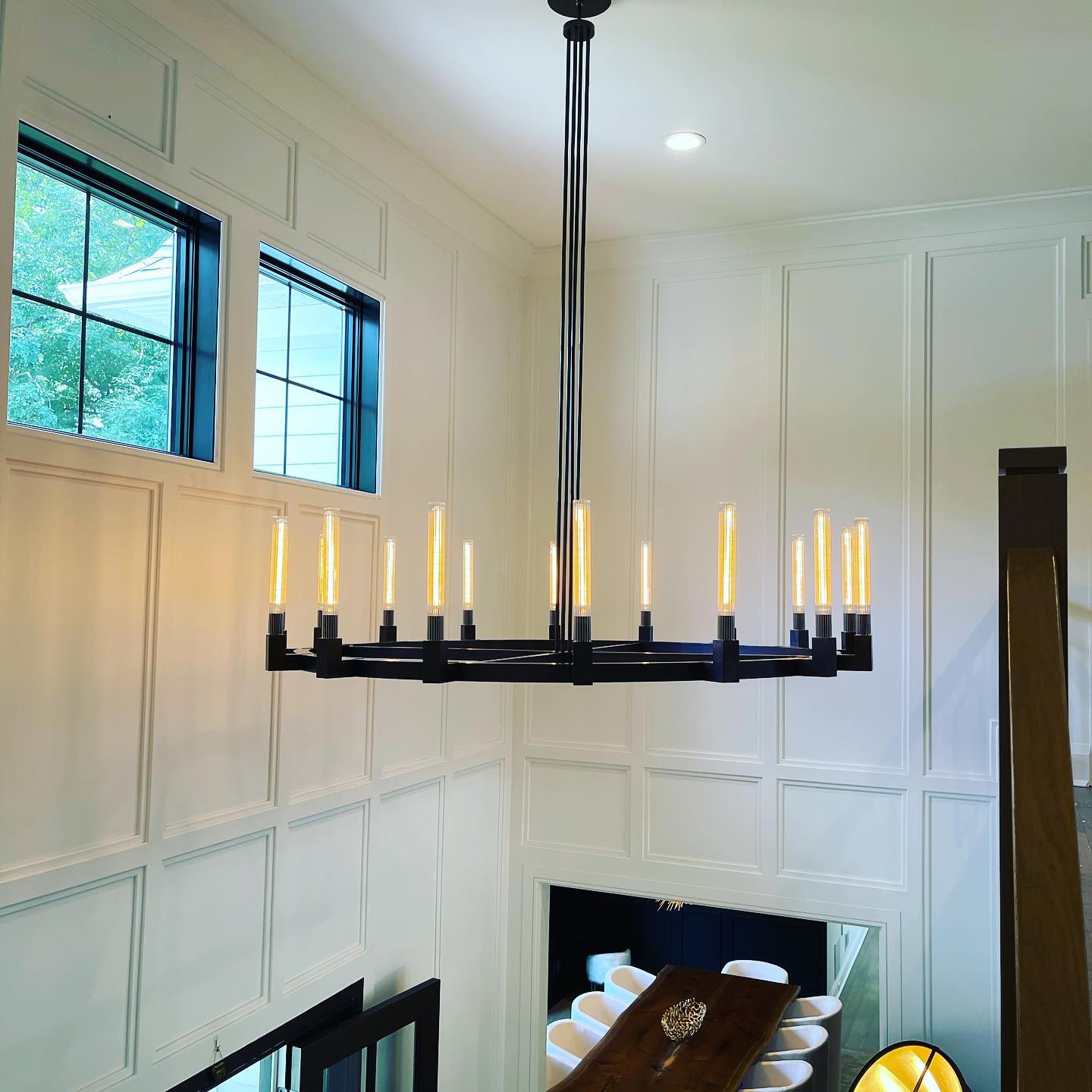 Fluted-Glass Candlestick Round Chandelier - Cannele