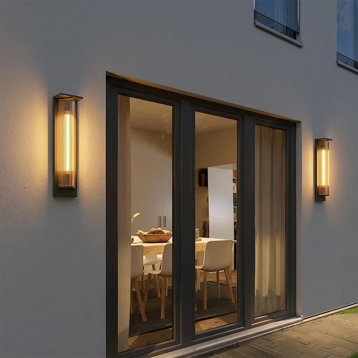 Karasi Outdoor Wall Lamp