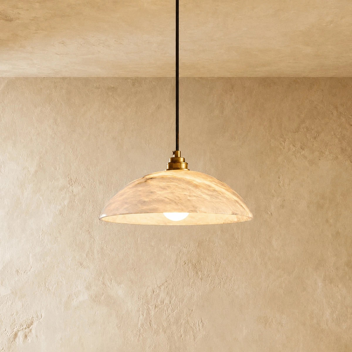 Kavmi Pendant Light