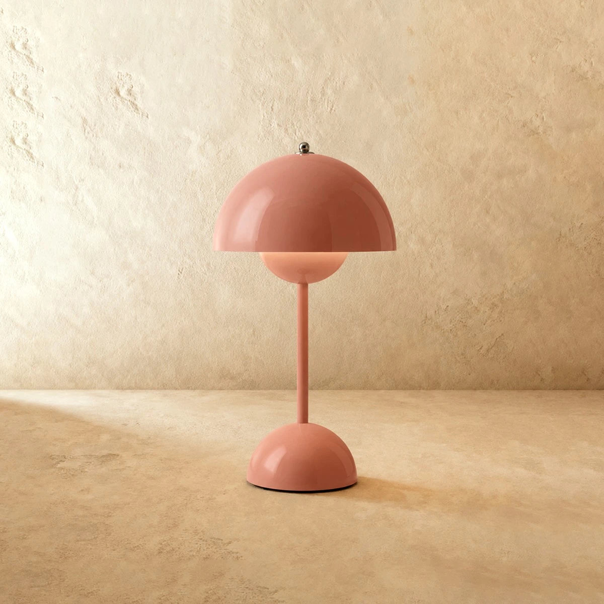 Modern Cordless Dome Table Lamp
