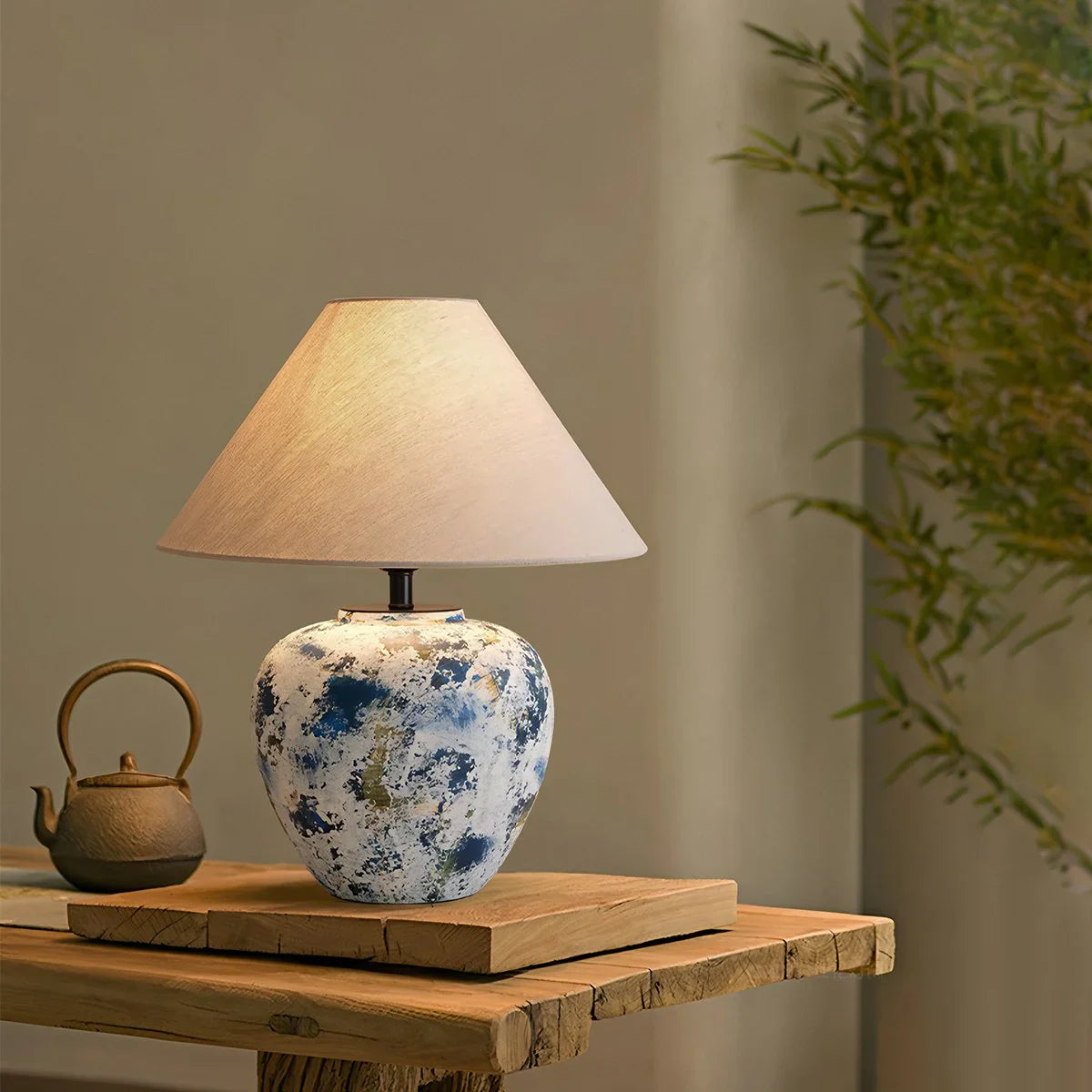 Neoclassical Ceramic Table Lamp