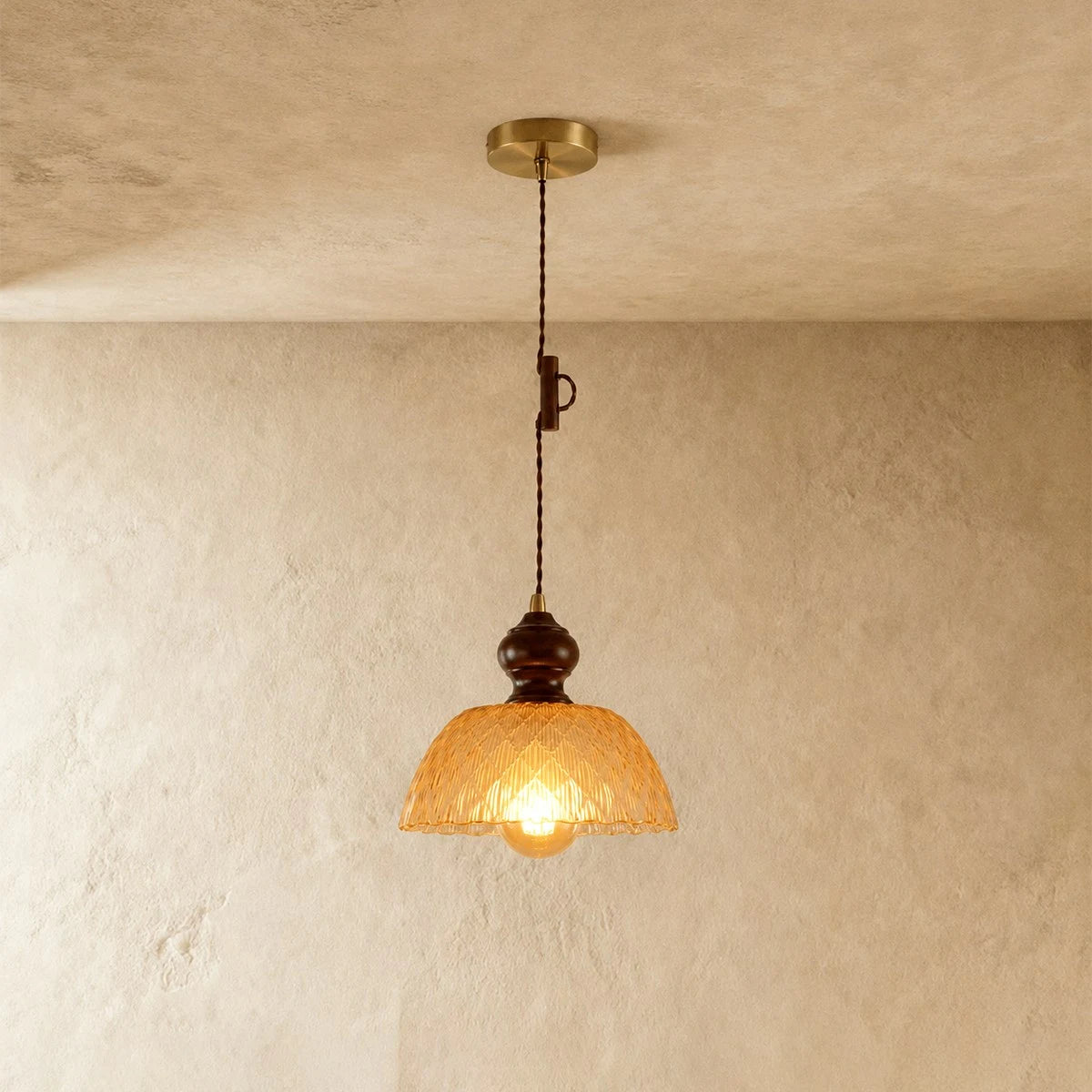 Pelura Pendant Light