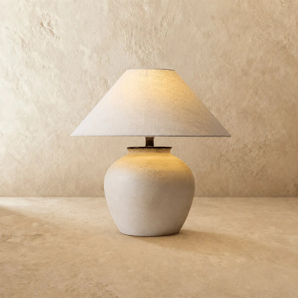 Retro Ceramic Jar Table Lamp