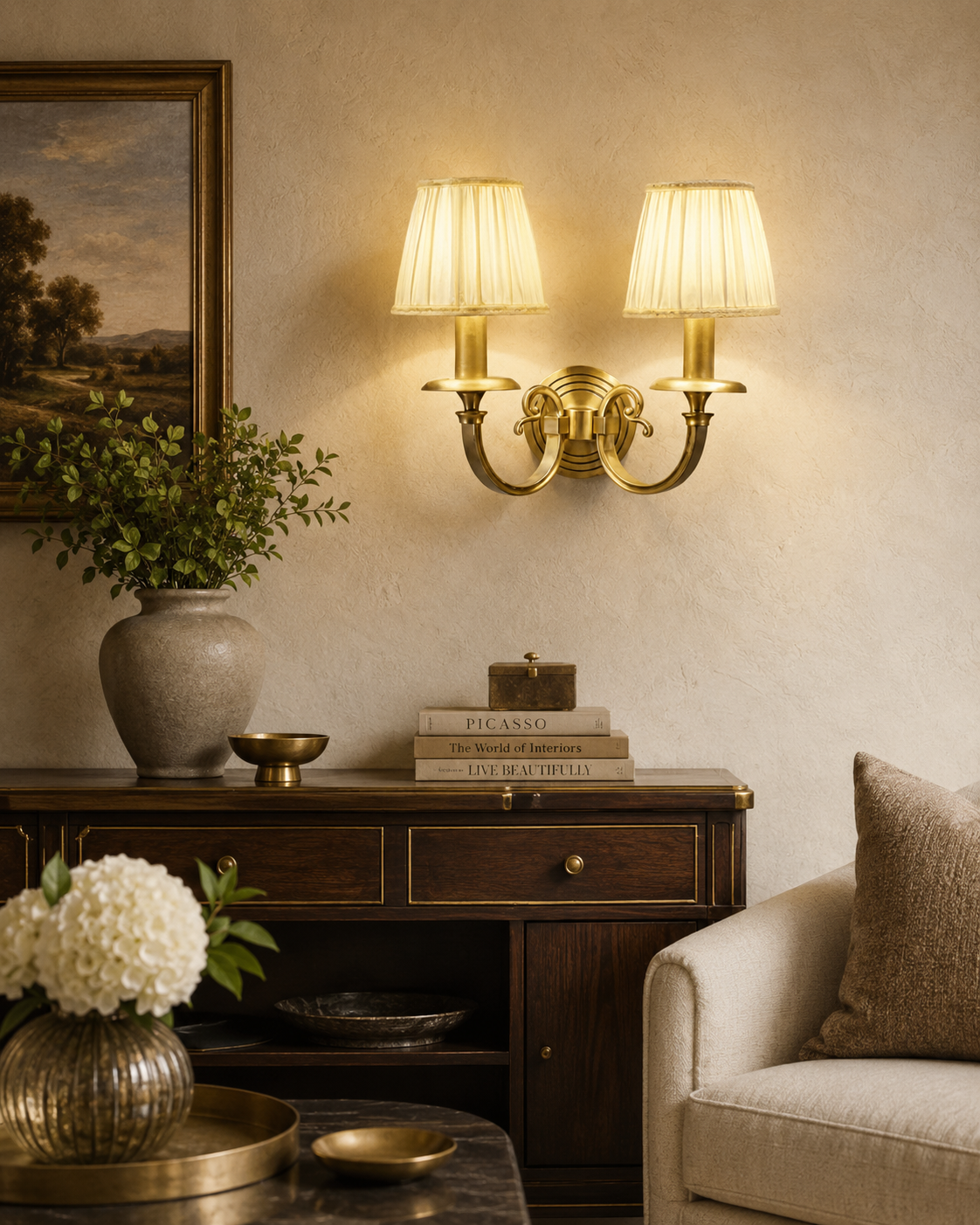 Uloma Wall Lamp