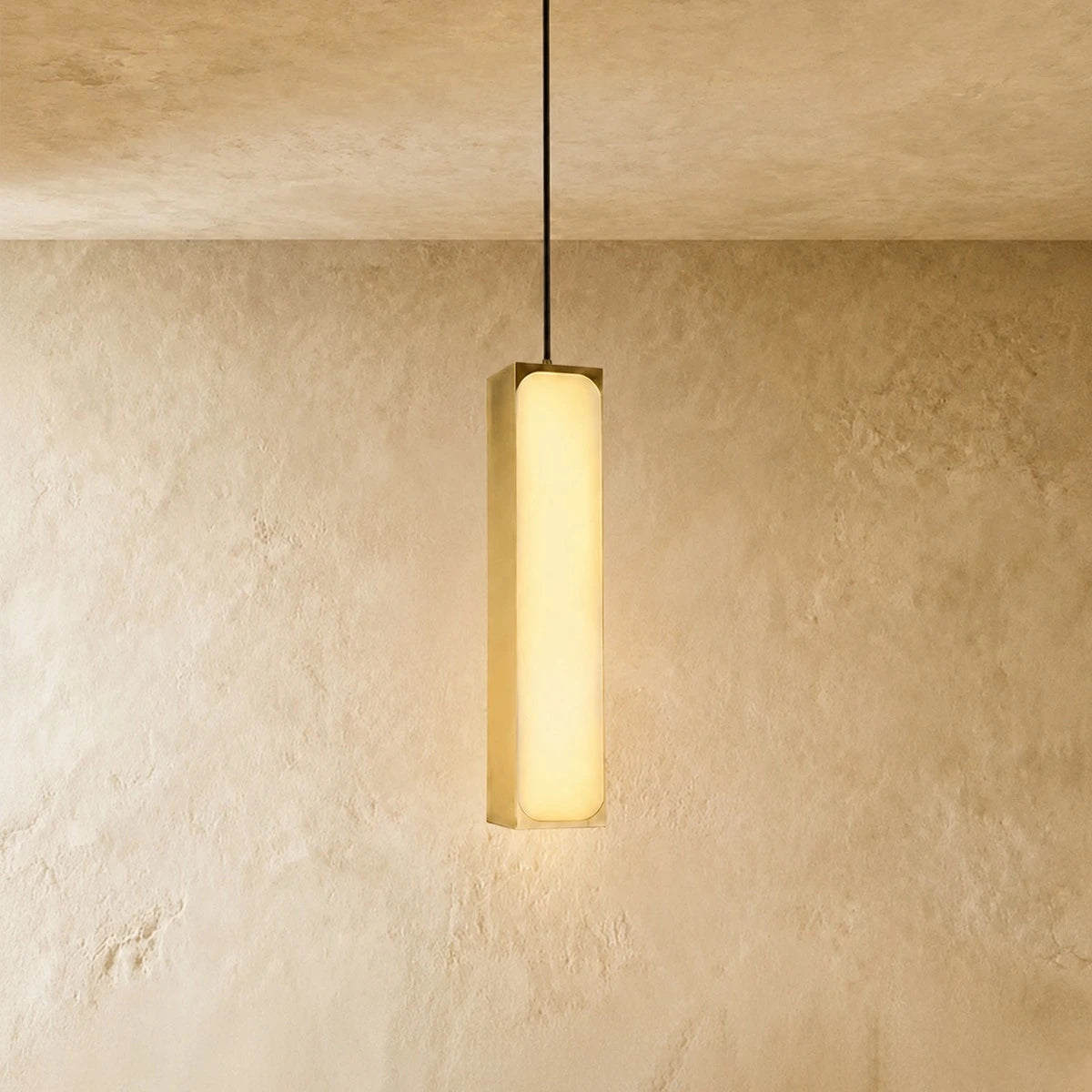Xalor Pendant Light