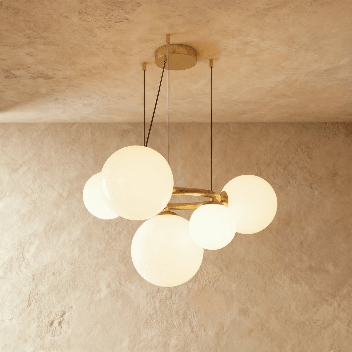 Lucienne Chandelier