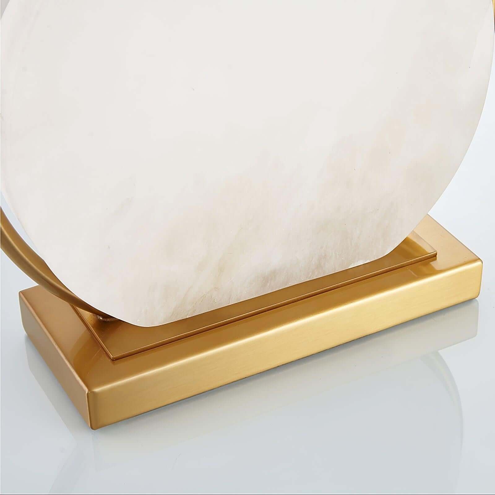 Omavi Table Lamp