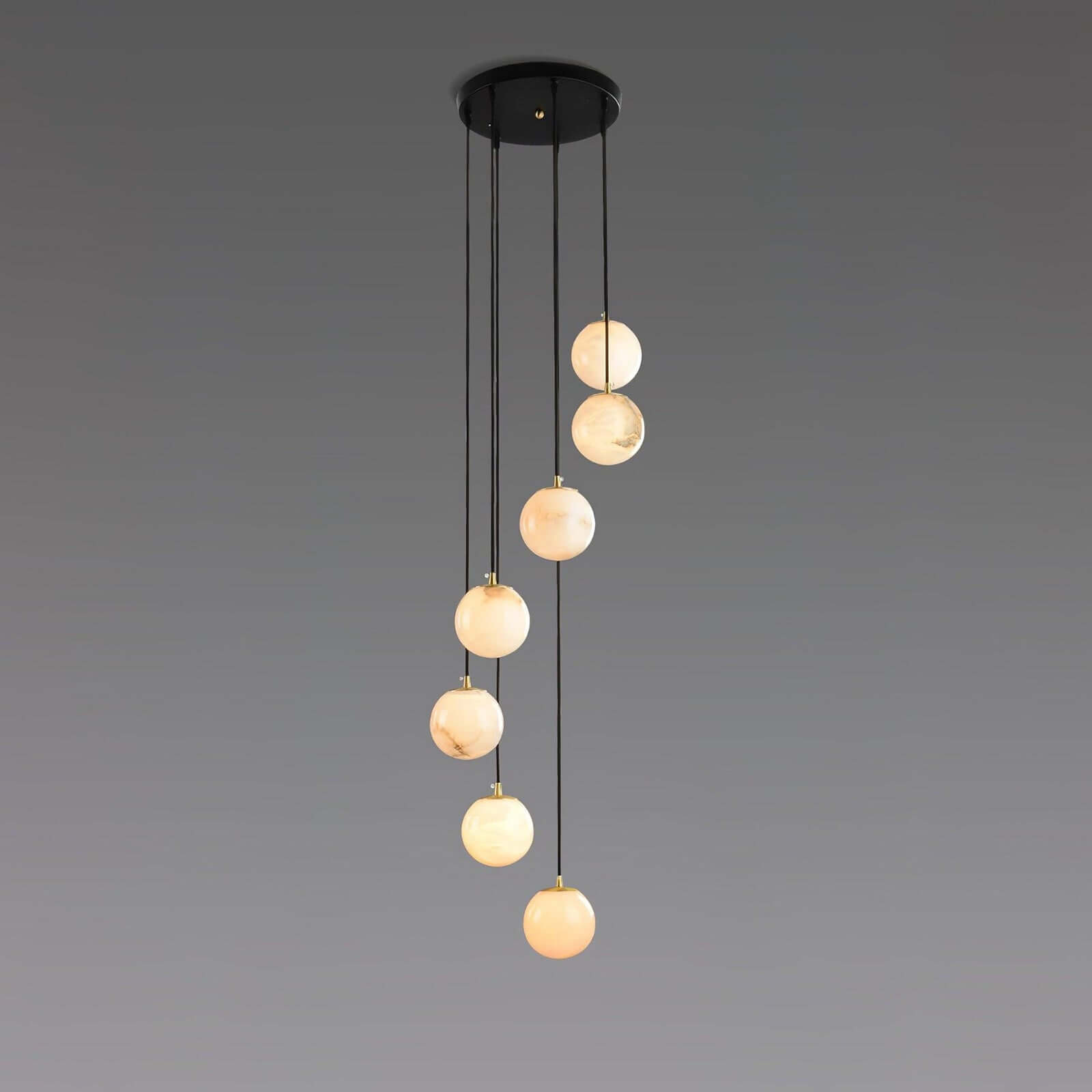 Oquven Chandelier