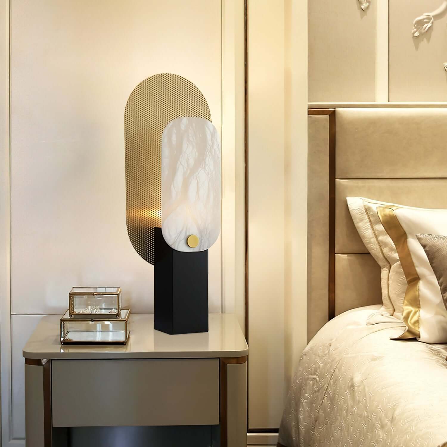 Tazro Table Lamp