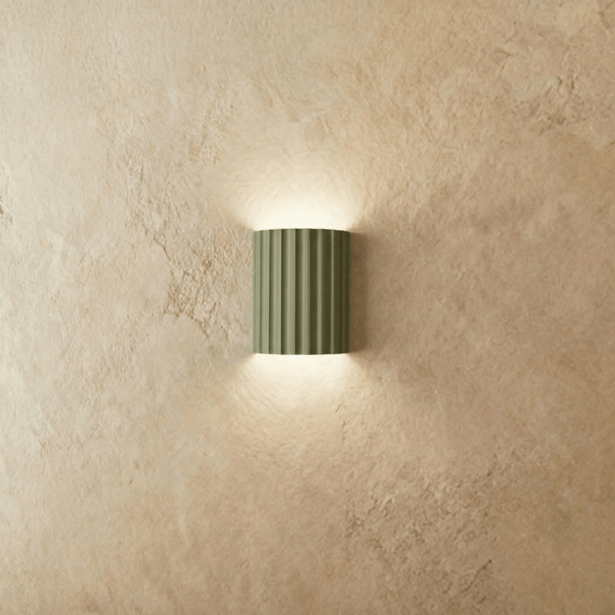 Ujal Wall Lamp