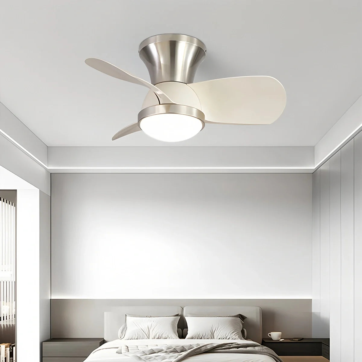 Simple Ceiling Fan Light for Children's Room