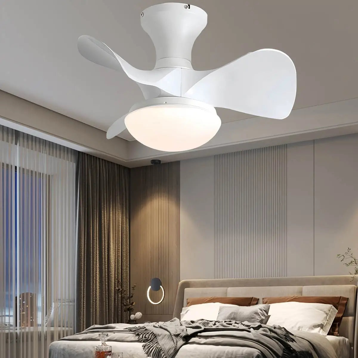 Small Propeller Ceiling Fan With Light