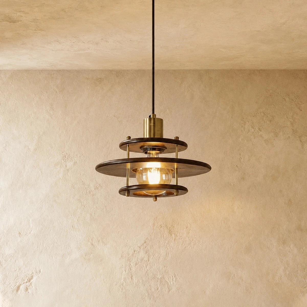 Varexi Pendant Light
