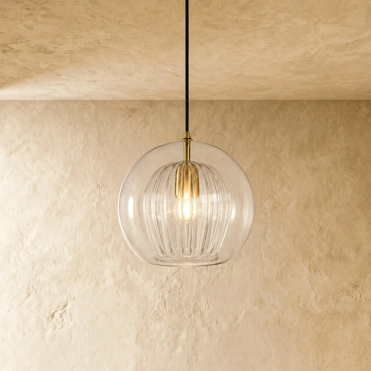 Vetro Nordic Globe Pendant Light – Clear or Amber Glass for Bedroom