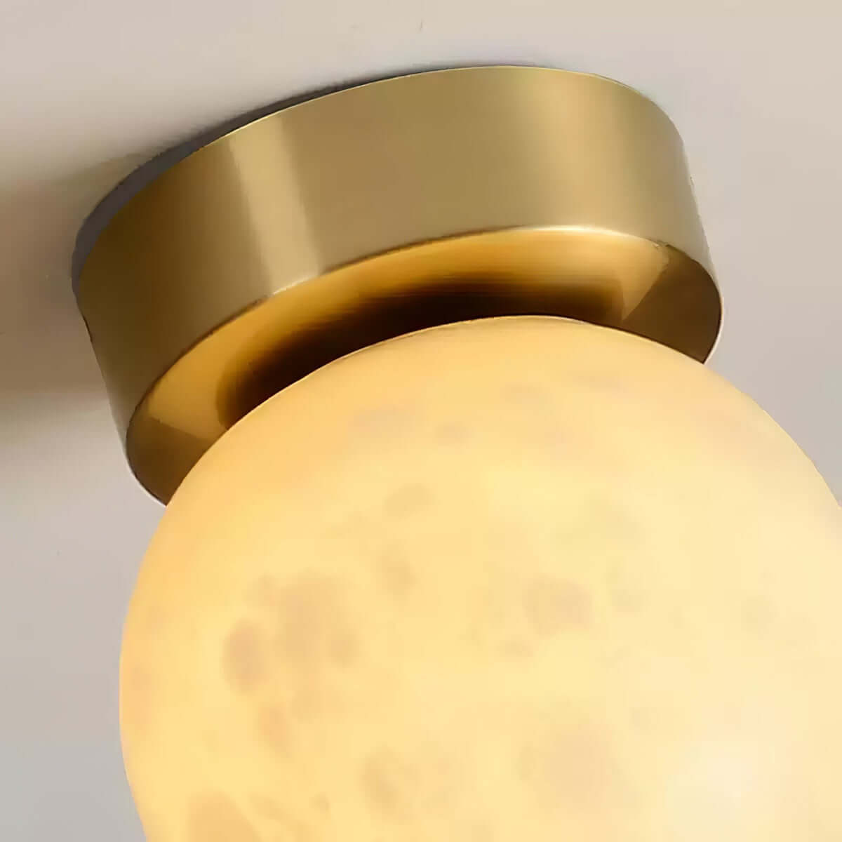 Zolume Ceiling Light