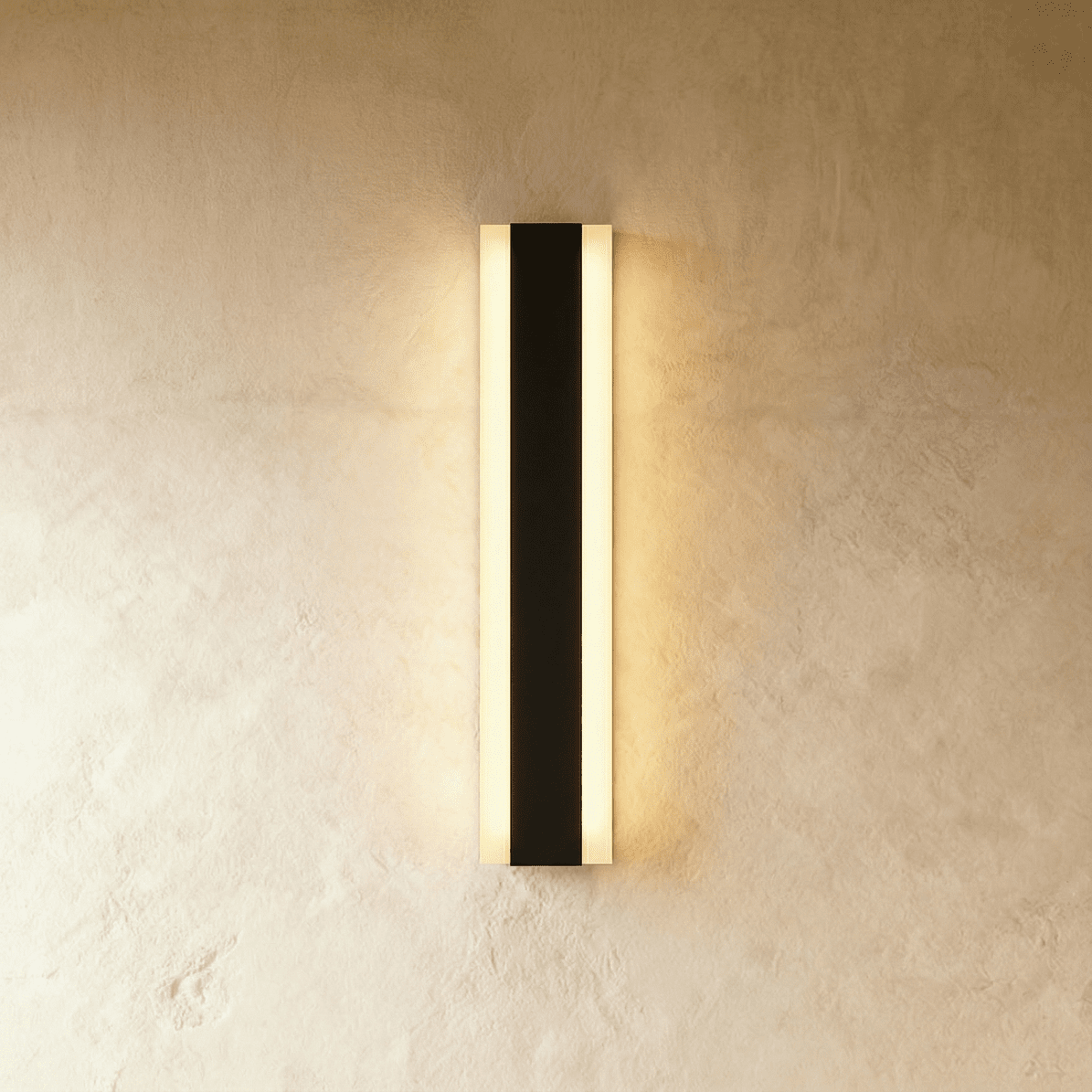 Baron Outdoor Wall Lamp