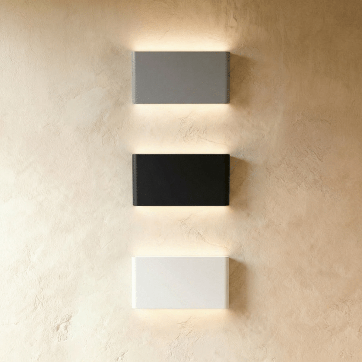 Femi Wall Lamp