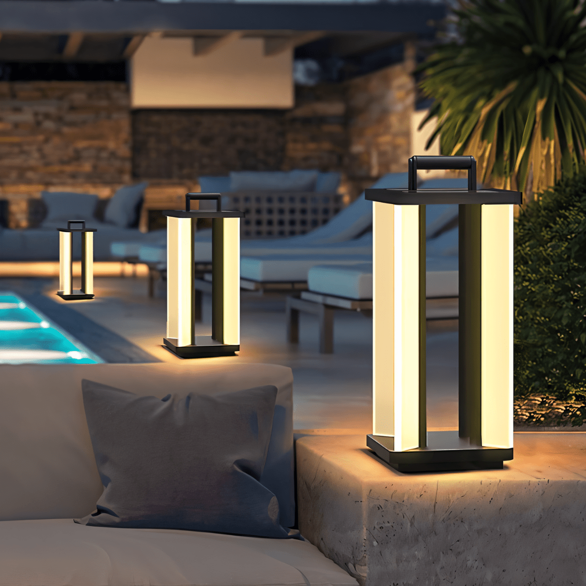 Gloza Outdoor Lamp