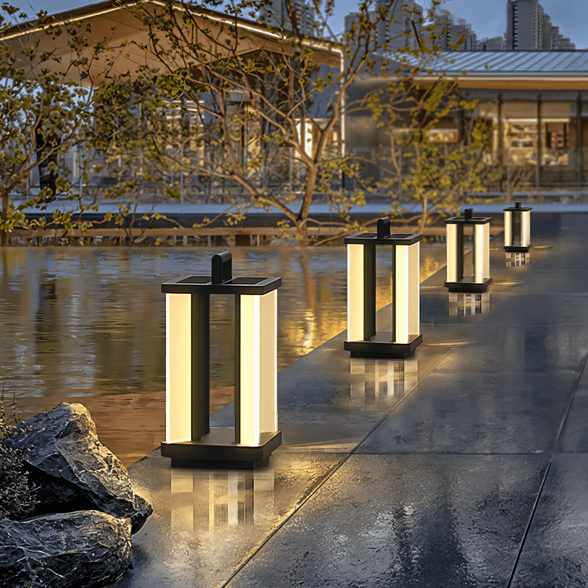 Gloza Outdoor Lamp