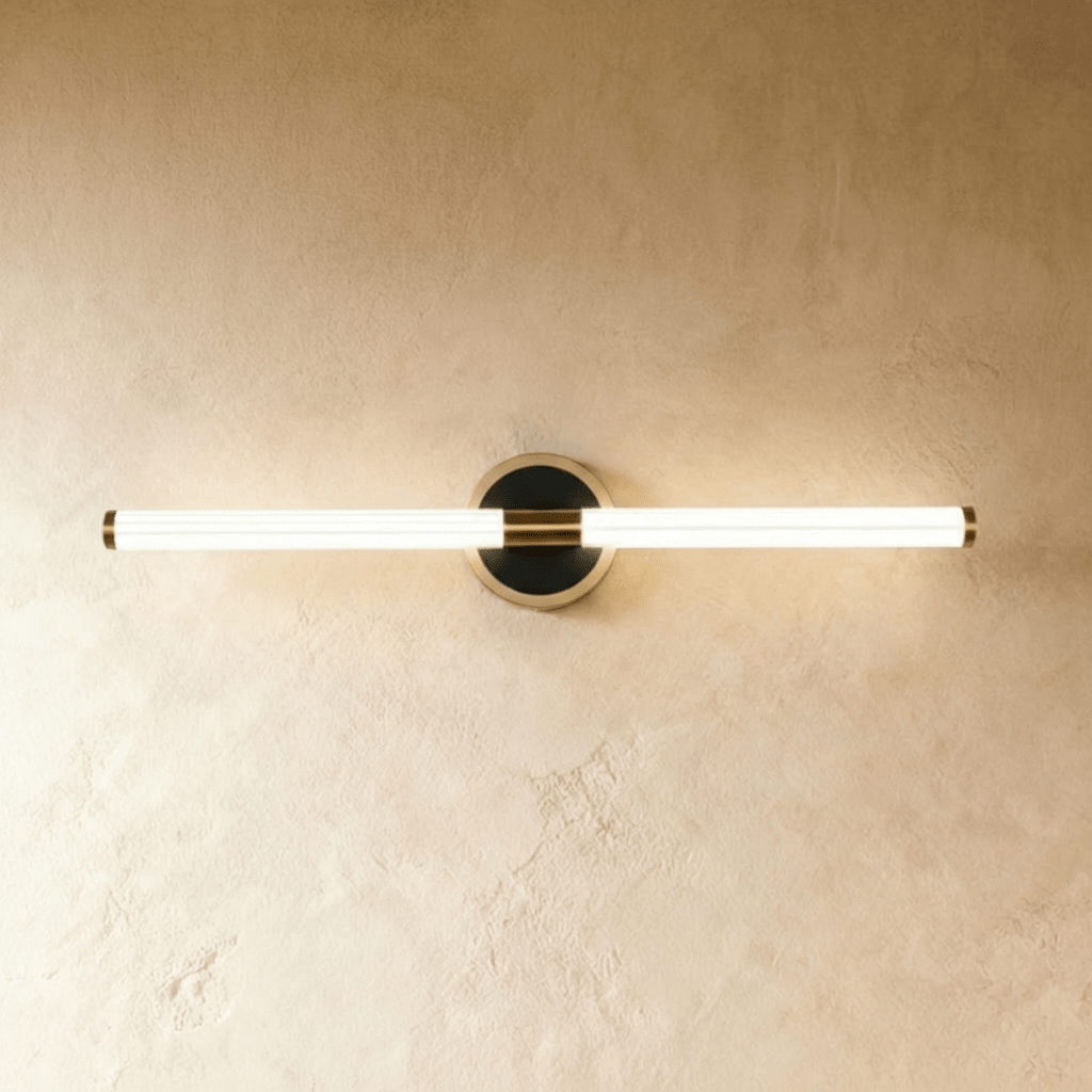 Lacto Wall Lamp 