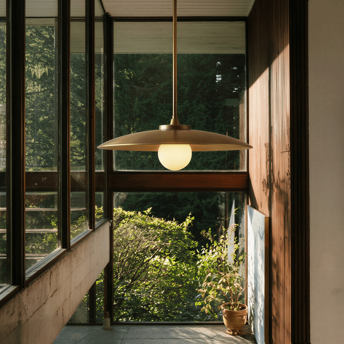 Orelis Pendant Light