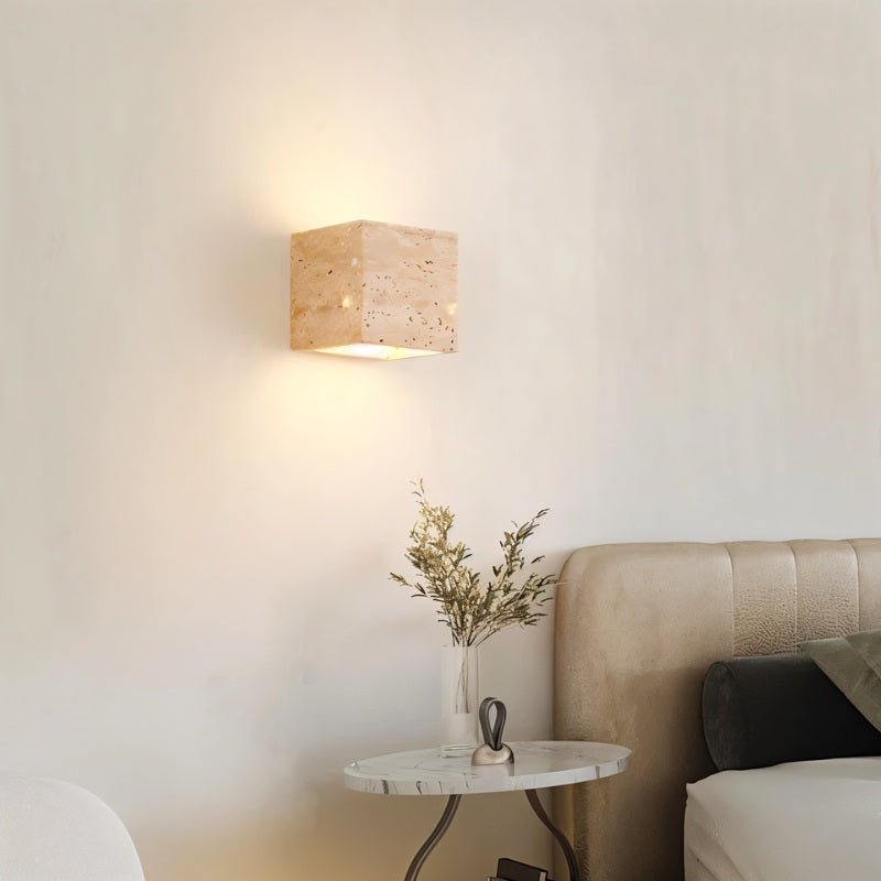 Phostic Wall Lamp