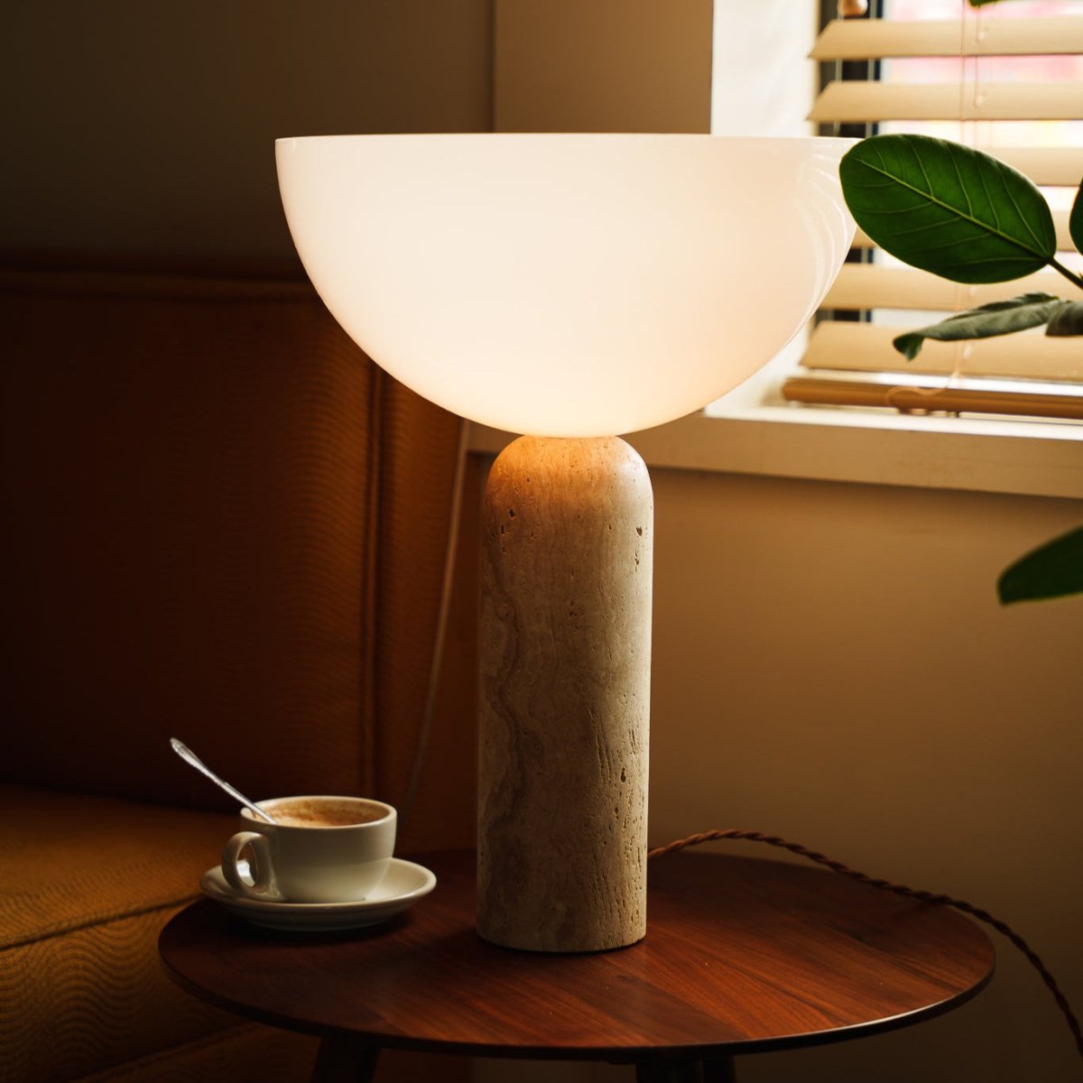 Uria Table Lamp