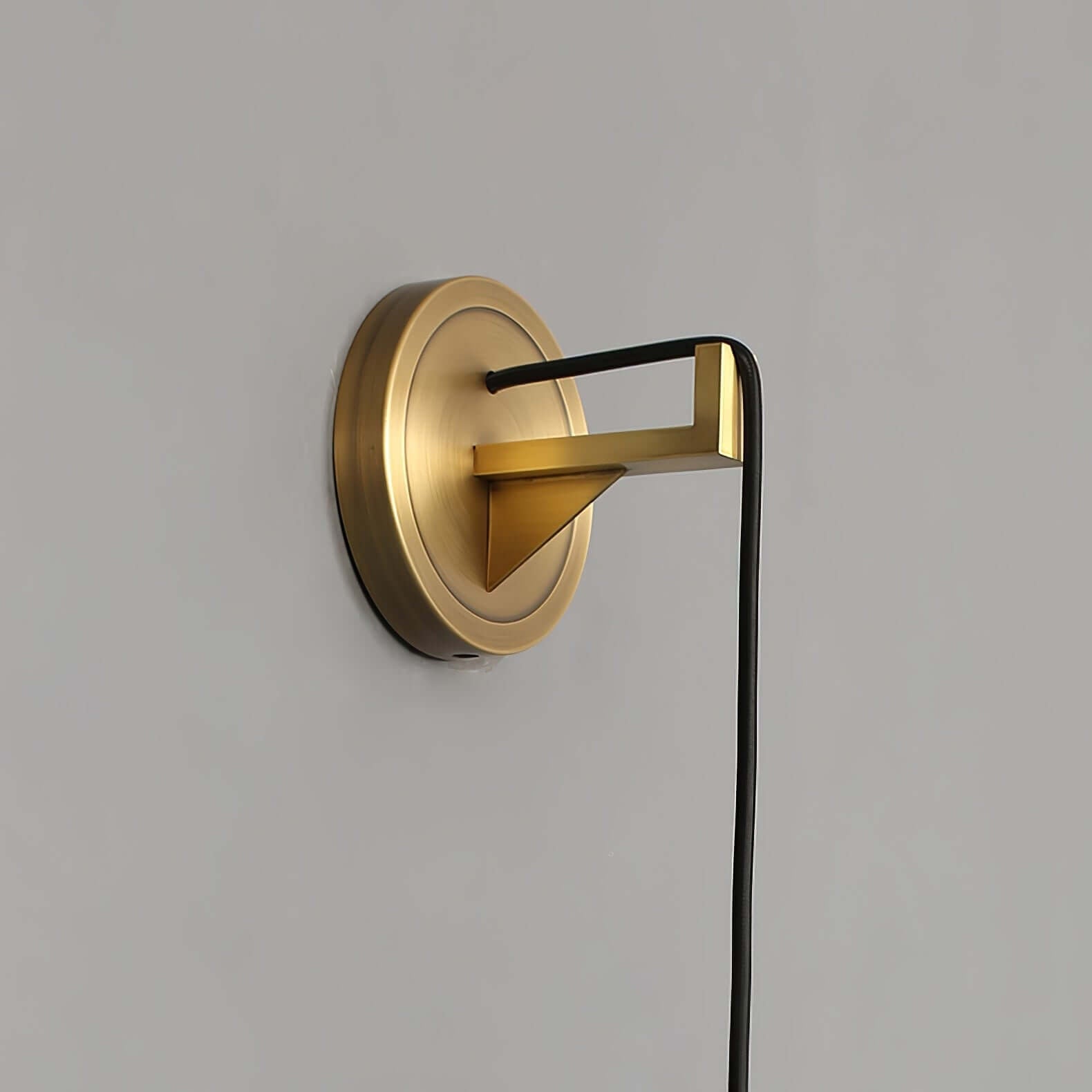 Zoryn Wall Sconce